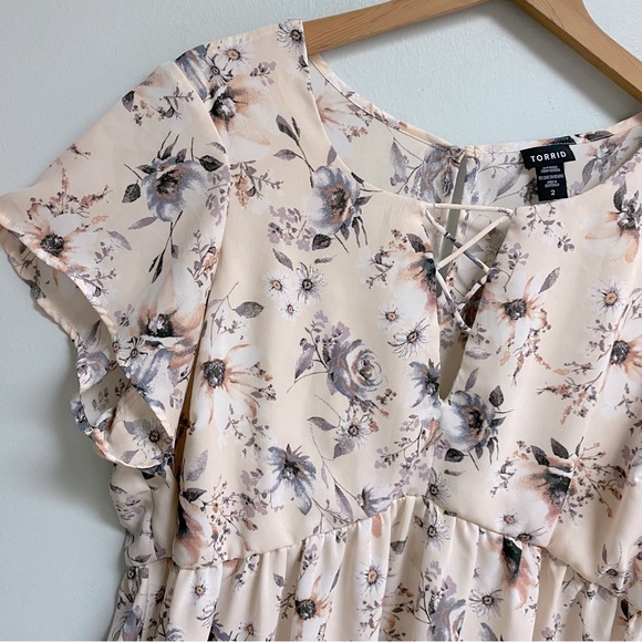 TORRID TOP - 2X - Picture 2 of 9